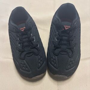 Reebok Toddler Black‎ and Orange Sneakers Chromat Zig Kinetics